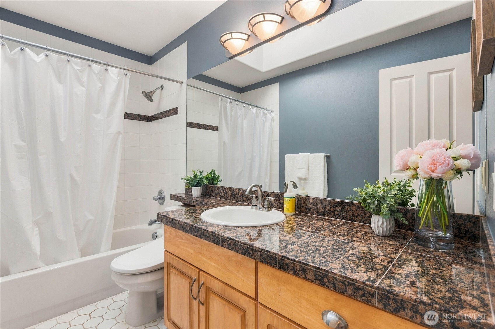 2433 NW 59th Street Unit: 301