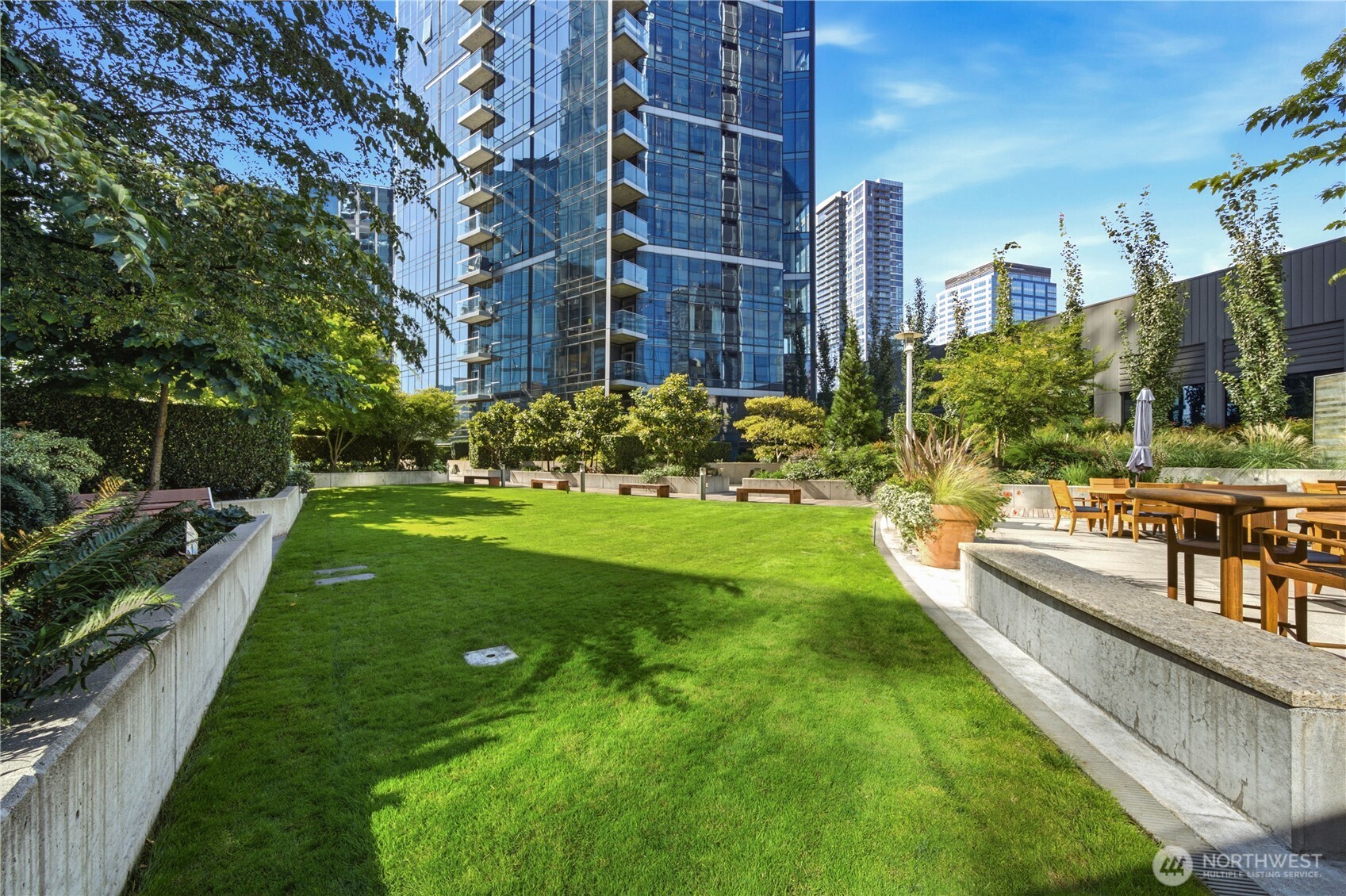 500 106th Avenue NE Unit: 2103