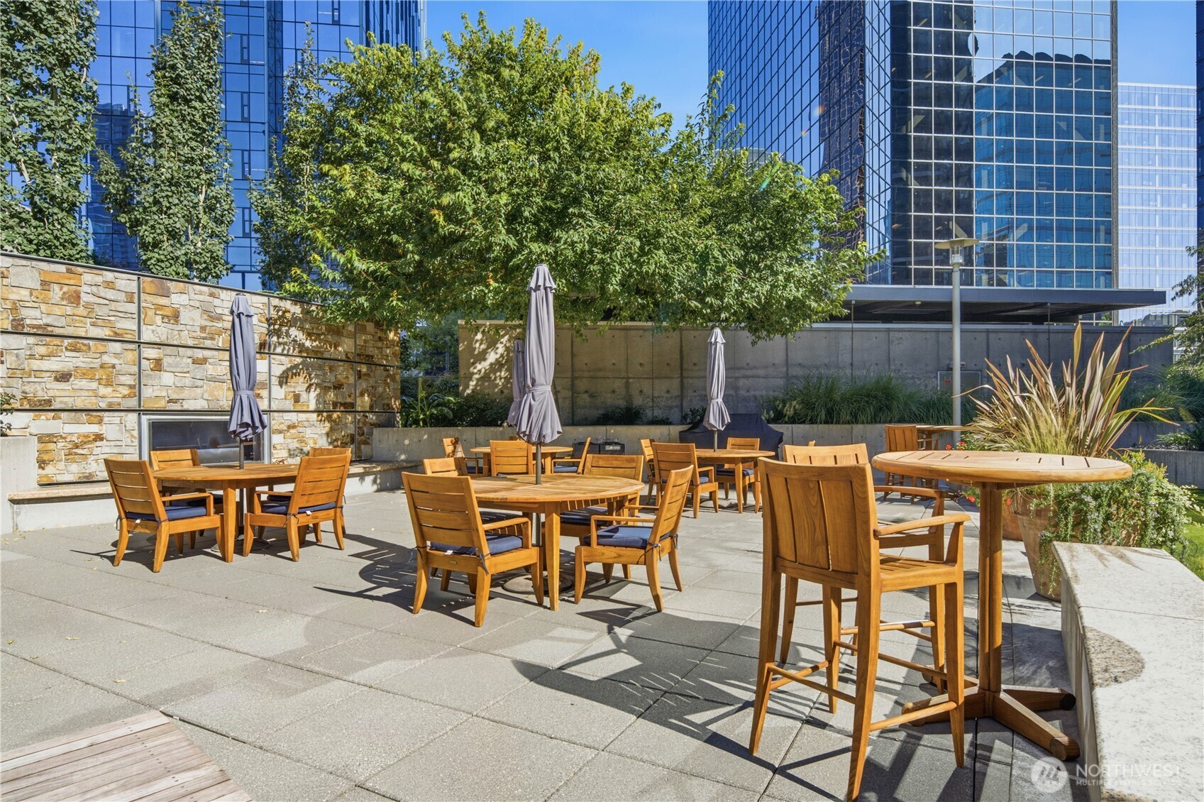 500 106th Avenue NE Unit: 2103