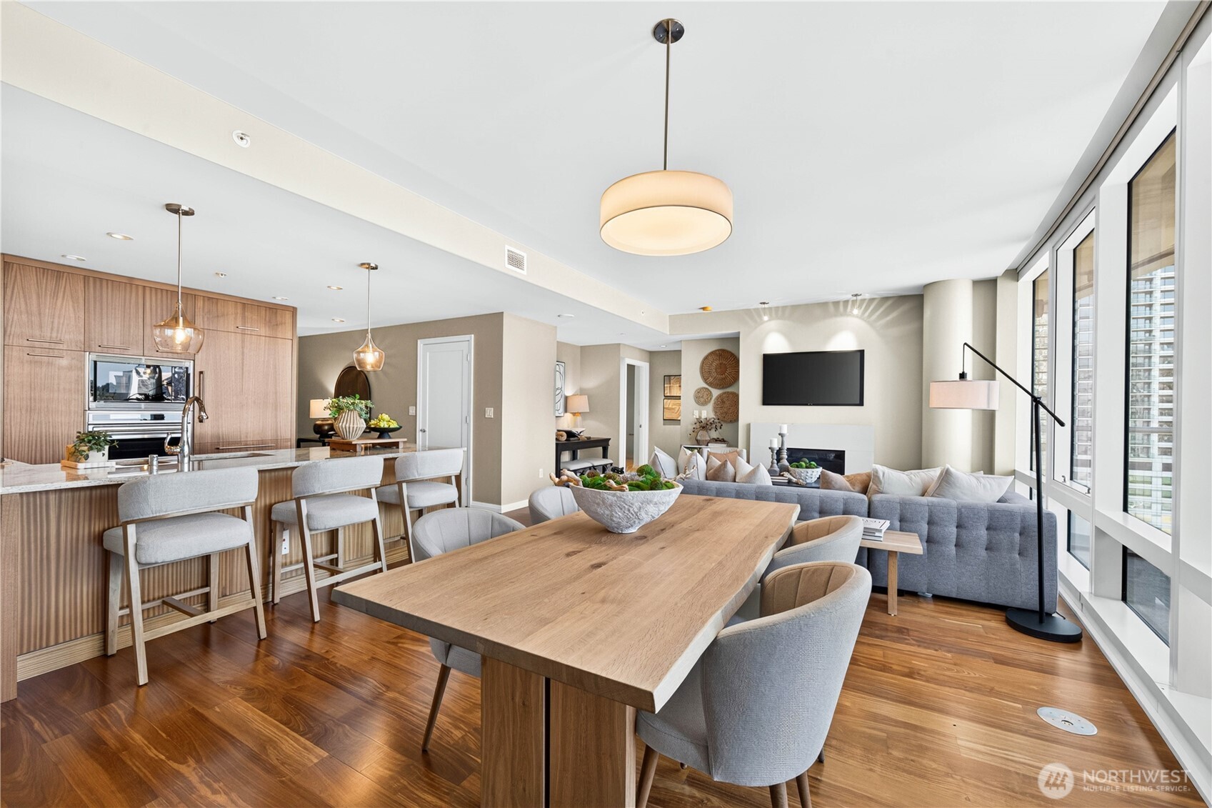 500 106th Avenue NE Unit: 2103