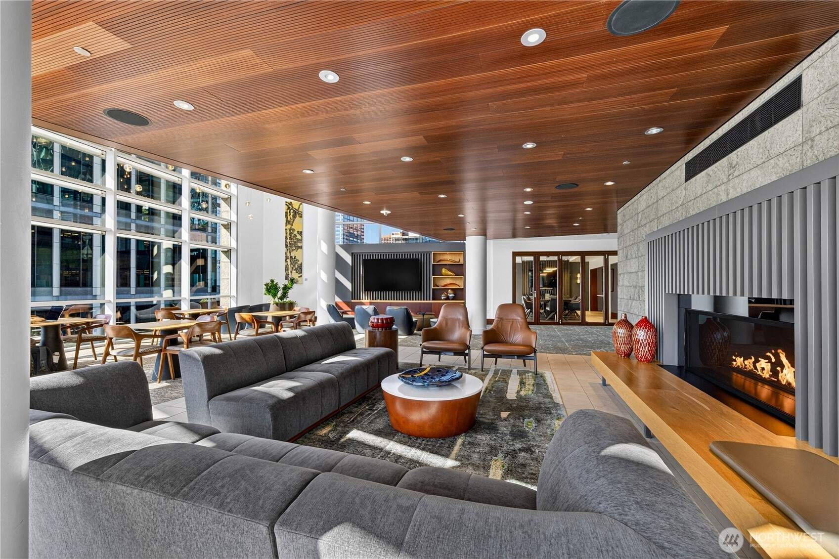 500 106th Avenue NE Unit: 2103