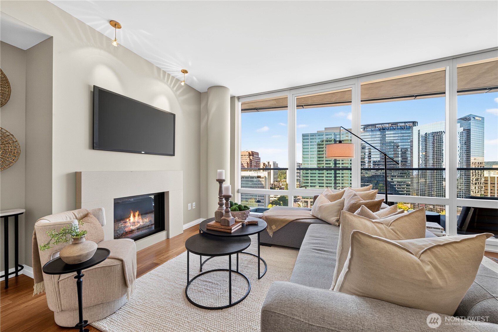 500 106th Avenue NE Unit: 2103