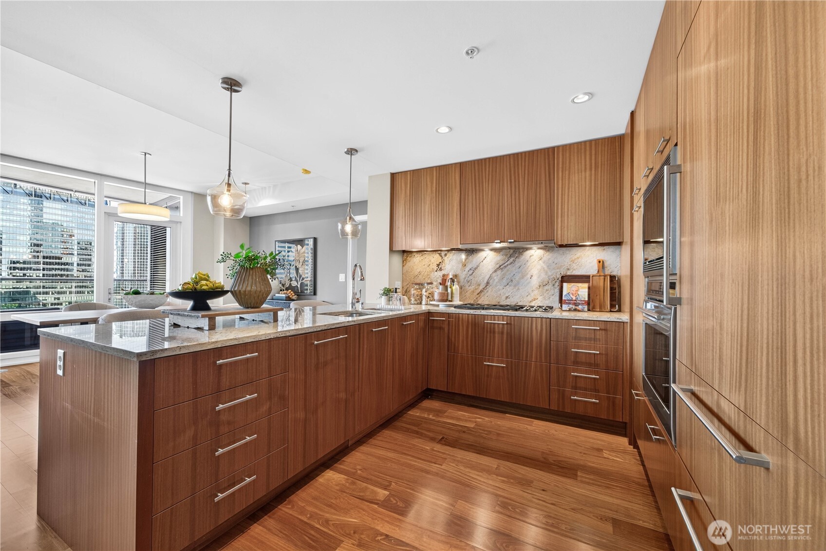 500 106th Avenue NE Unit: 2103