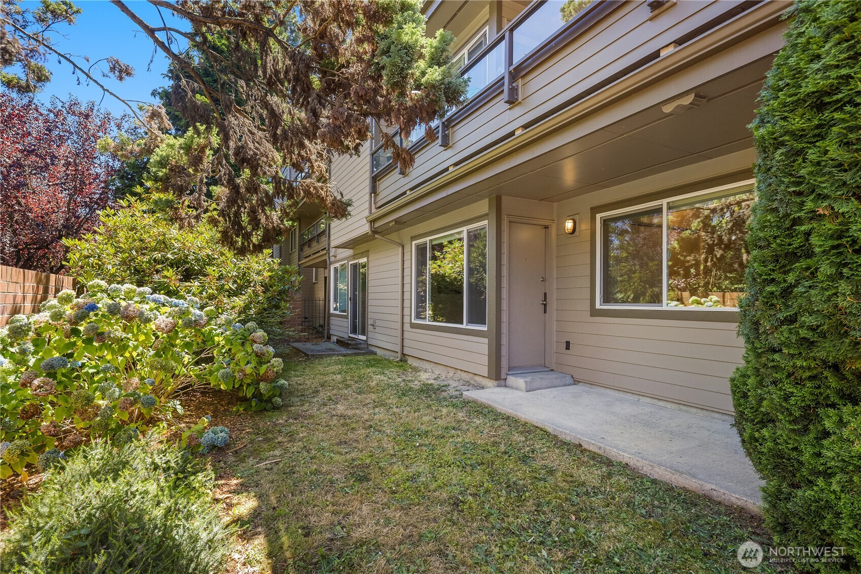 6055 35th Avenue SW Unit: 107