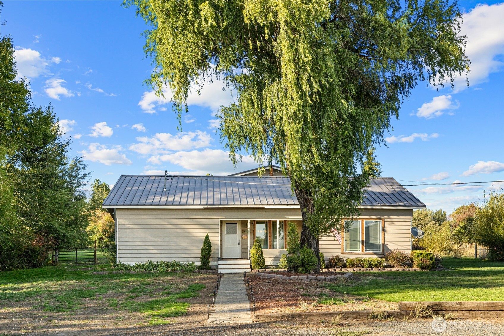 5351 Naneum Road