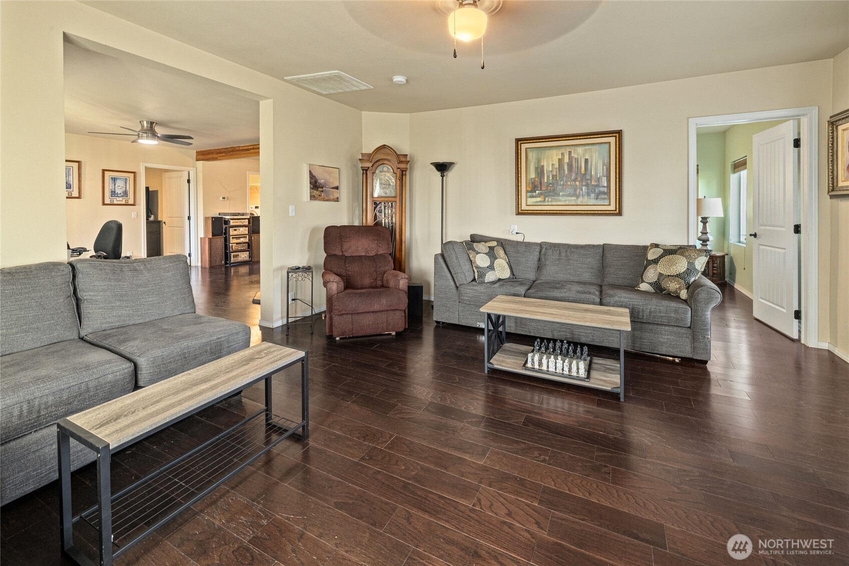 5351 Naneum Road