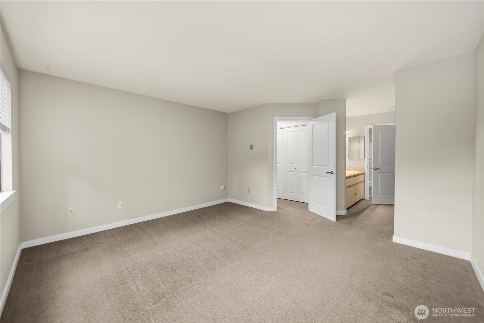 1300 Bellevue Way NE Unit: 2