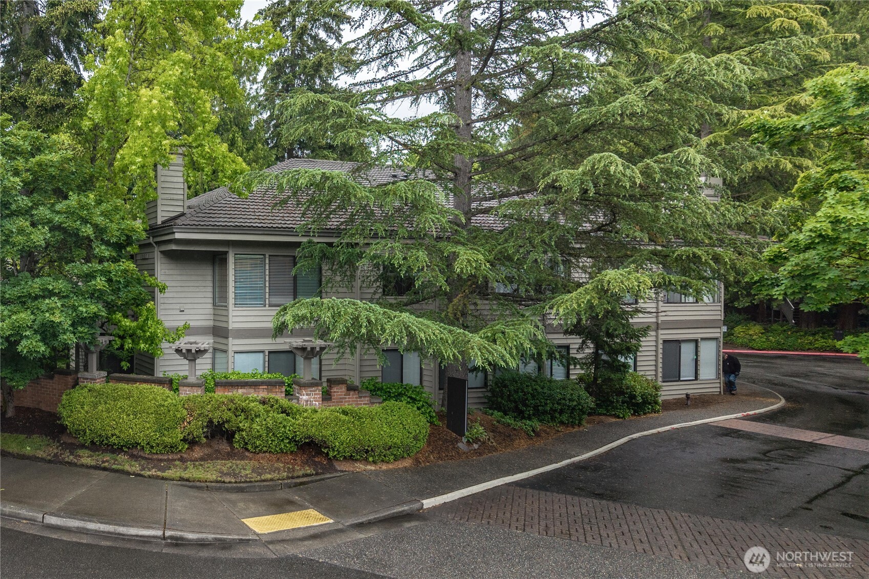 1300 Bellevue Way NE Unit: 2