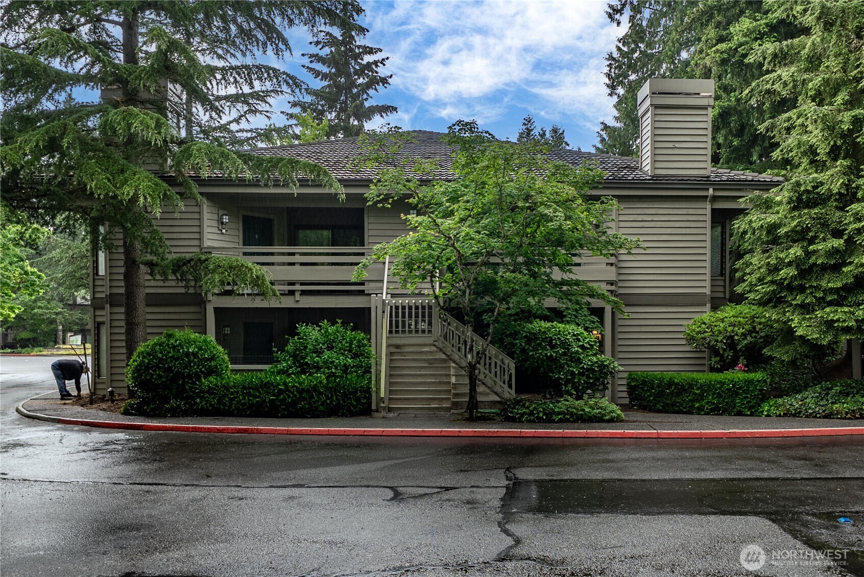 1300 Bellevue Way NE Unit: 2