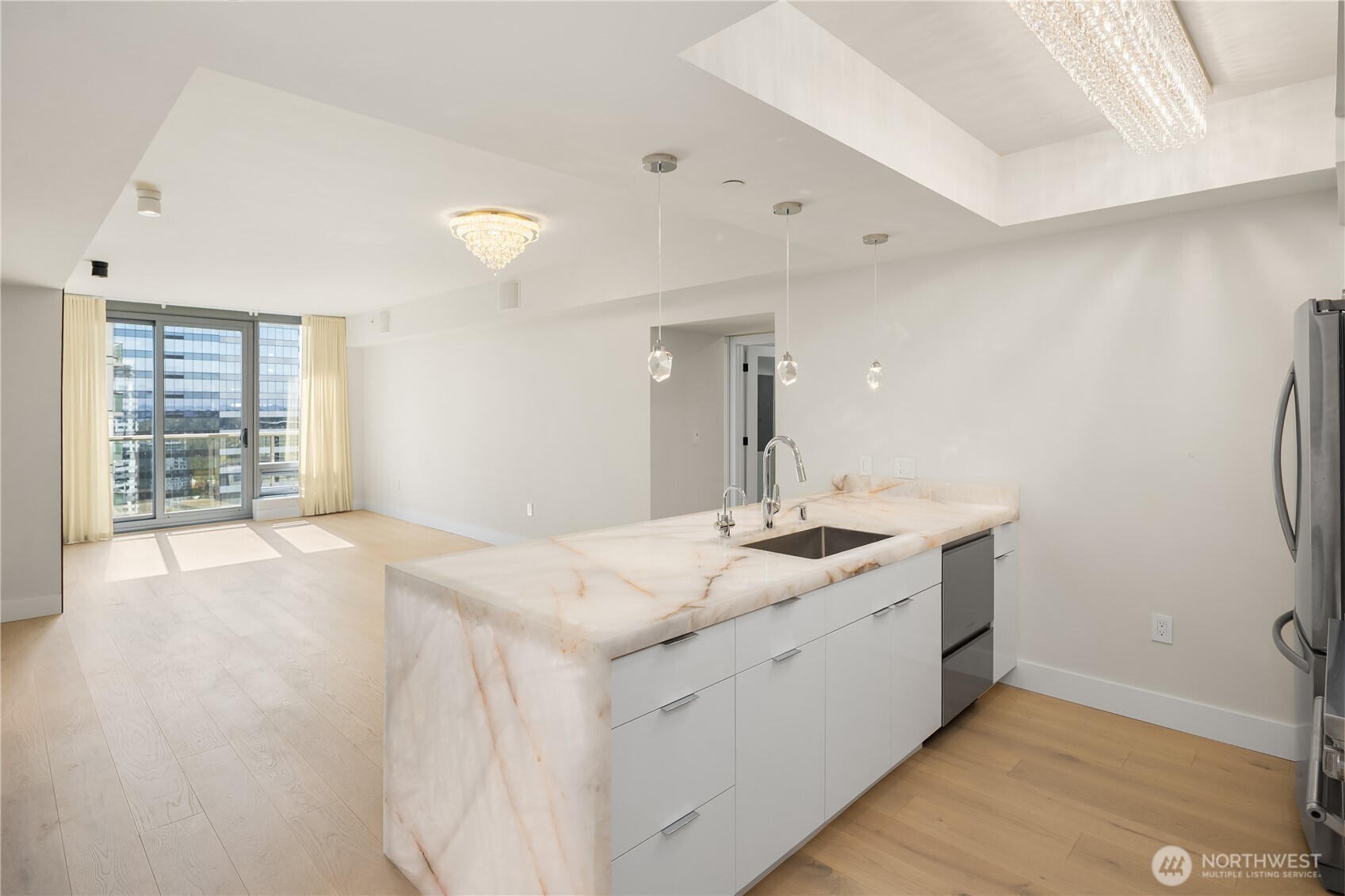 650 Bellevue Way NE Unit: 3303