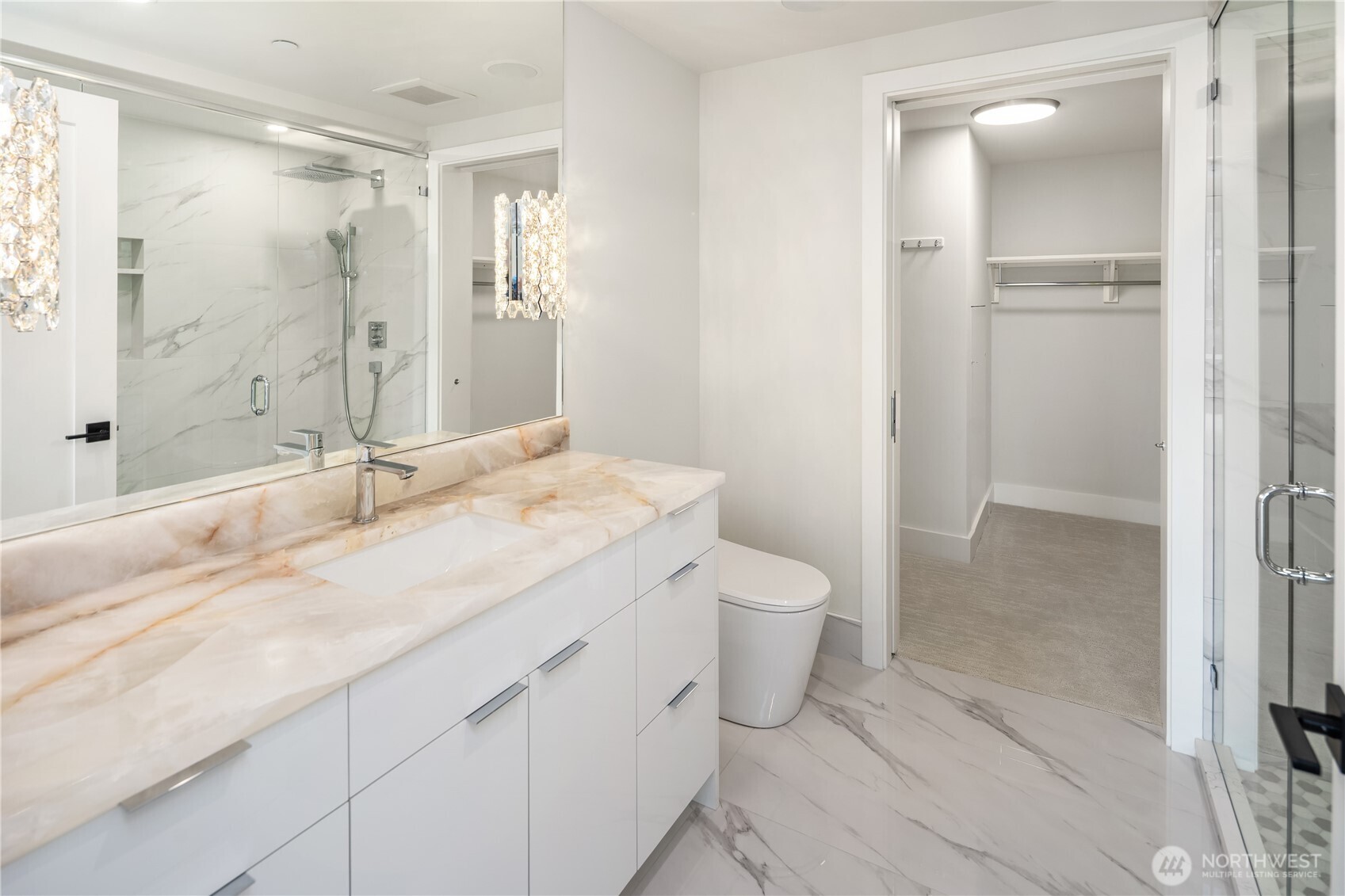 650 Bellevue Way NE Unit: 3303