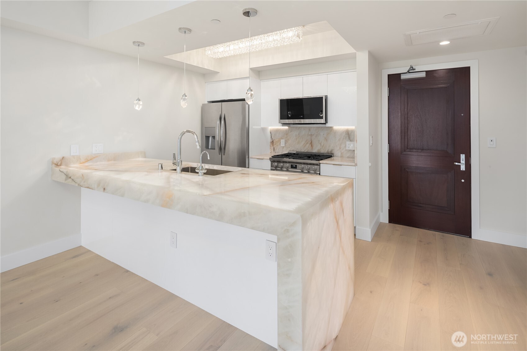 650 Bellevue Way NE Unit: 3303