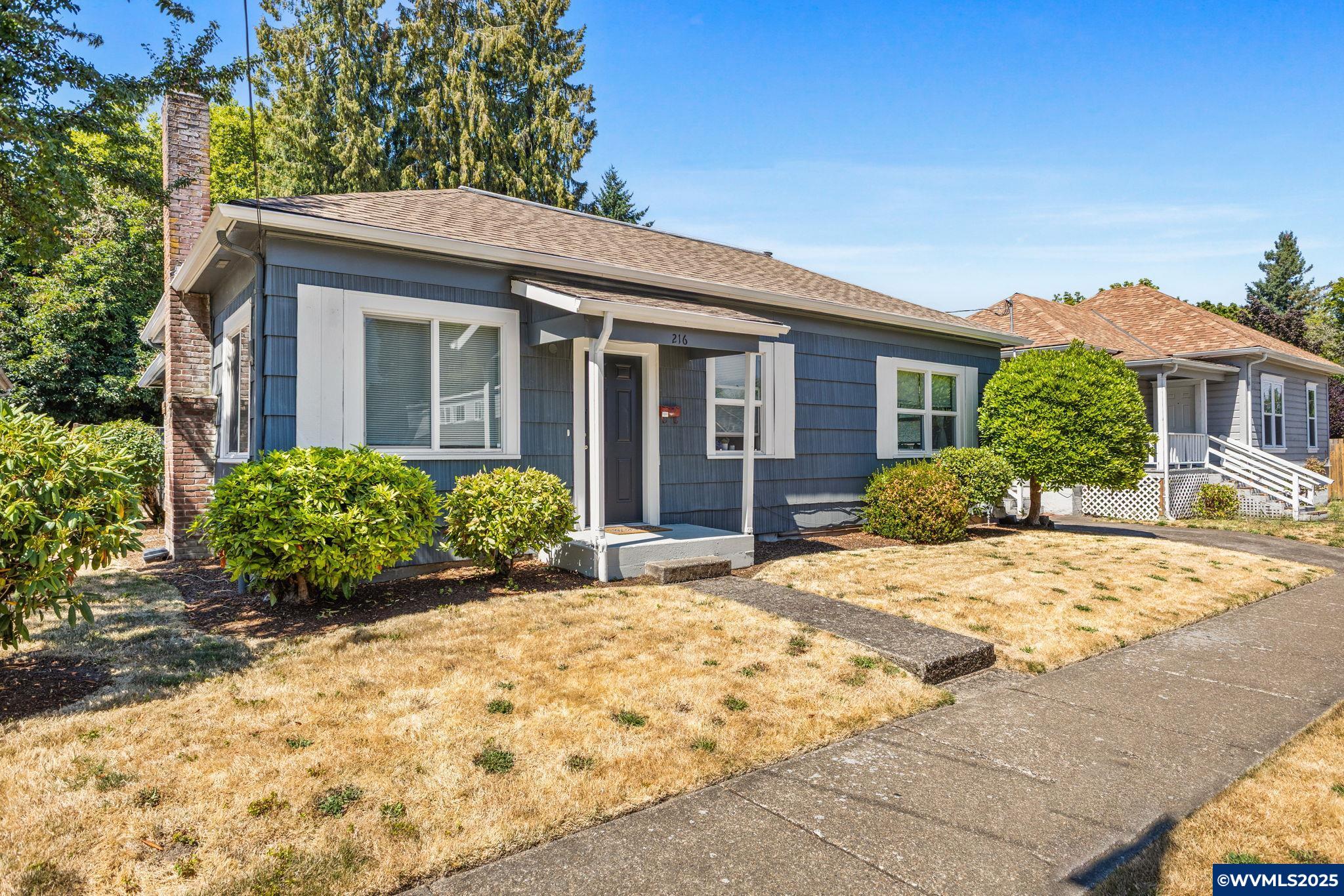 216 NW 13th St