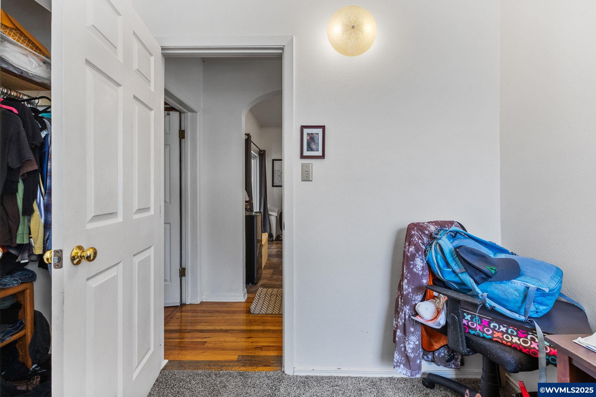 216 NW 13th St