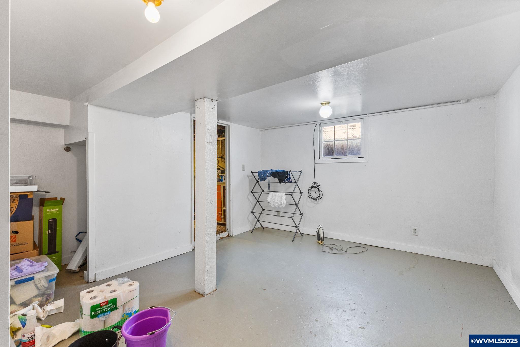 216 NW 13th St