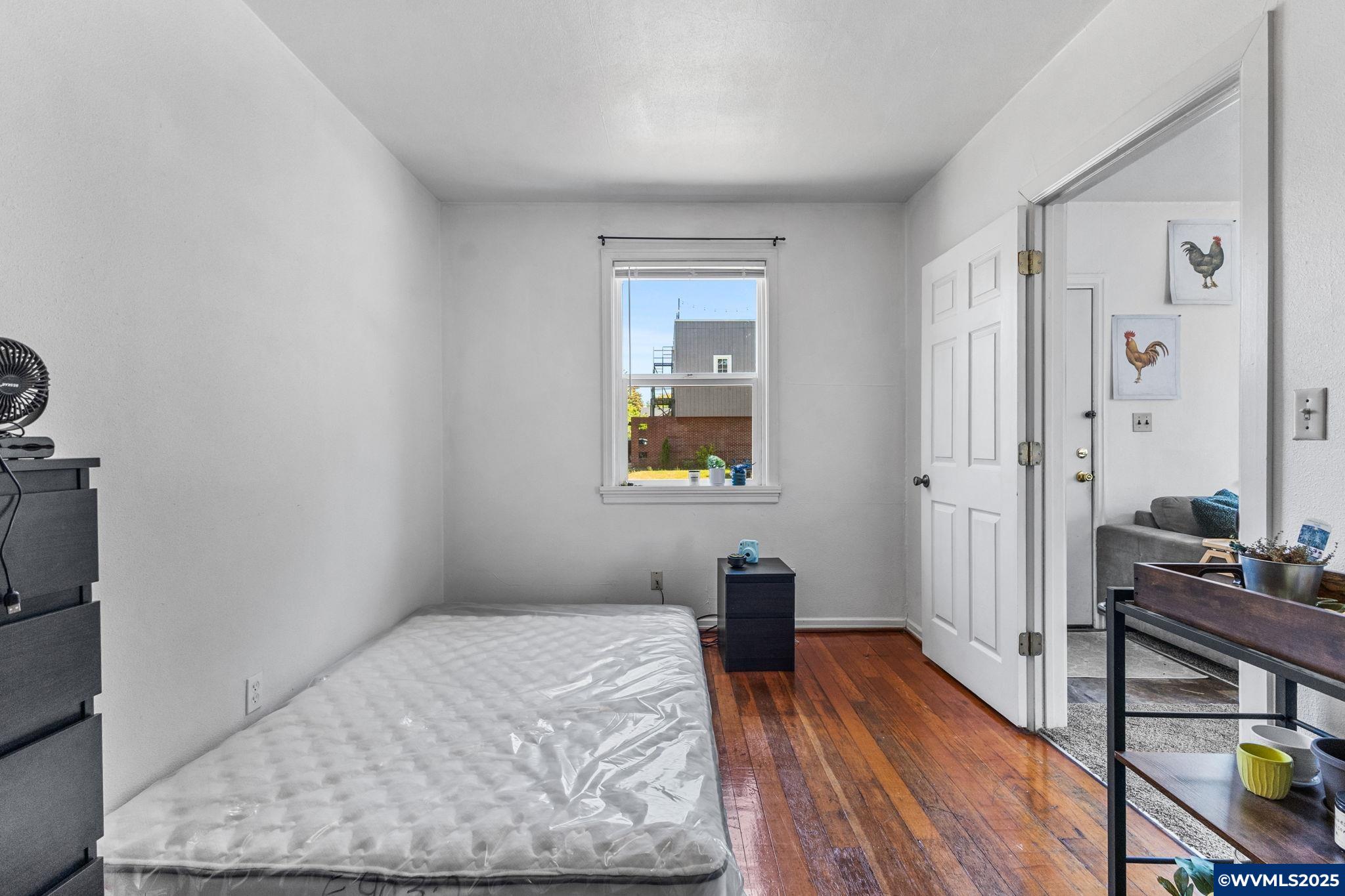 216 NW 13th St