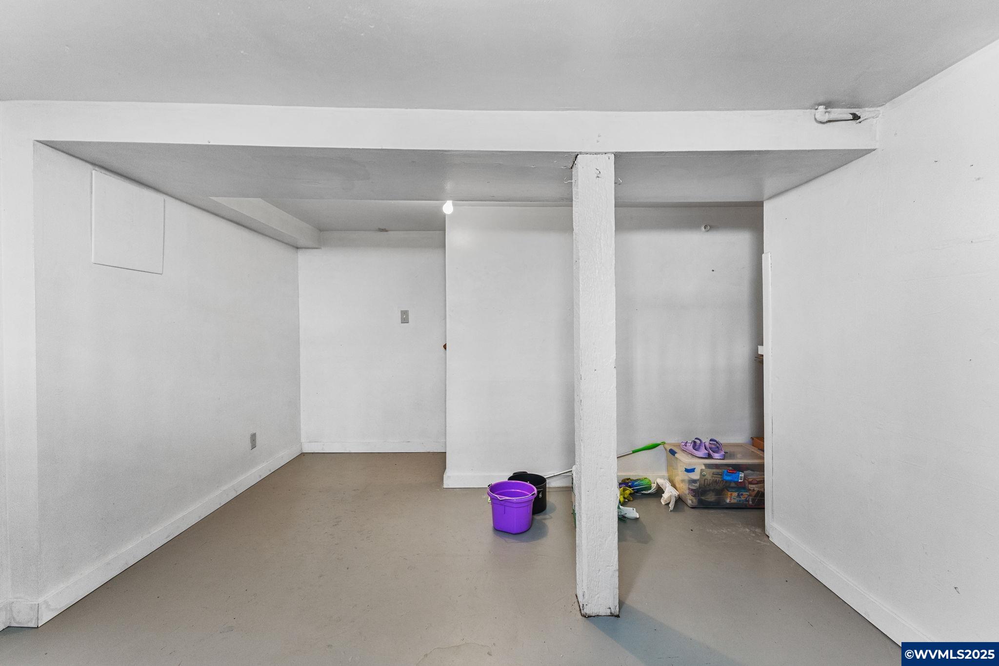 216 NW 13th St