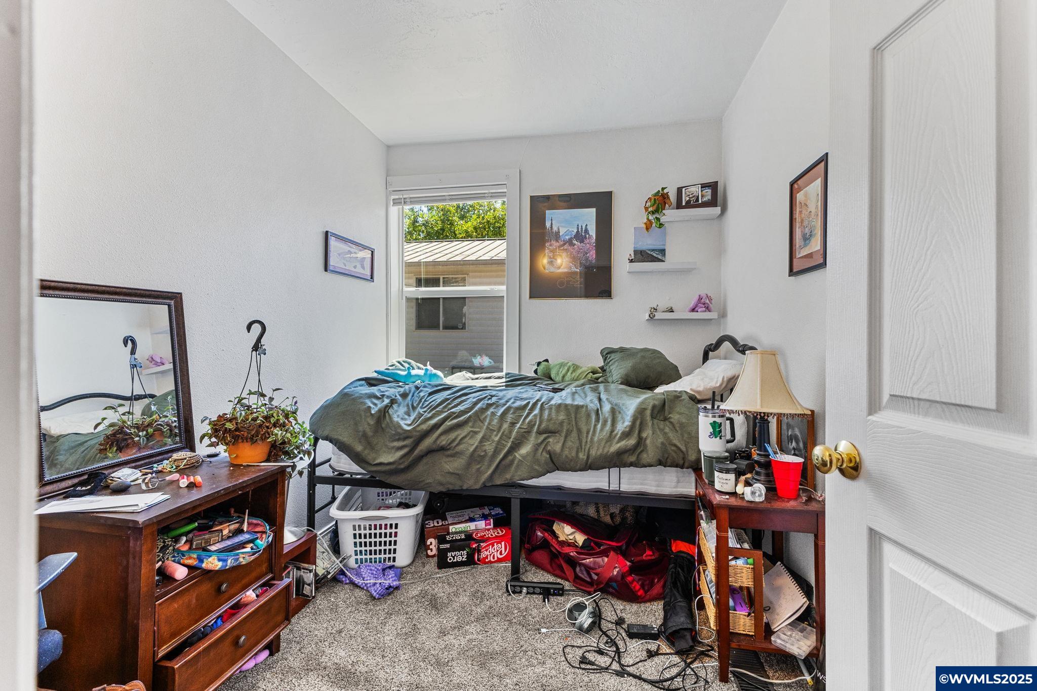 216 NW 13th St