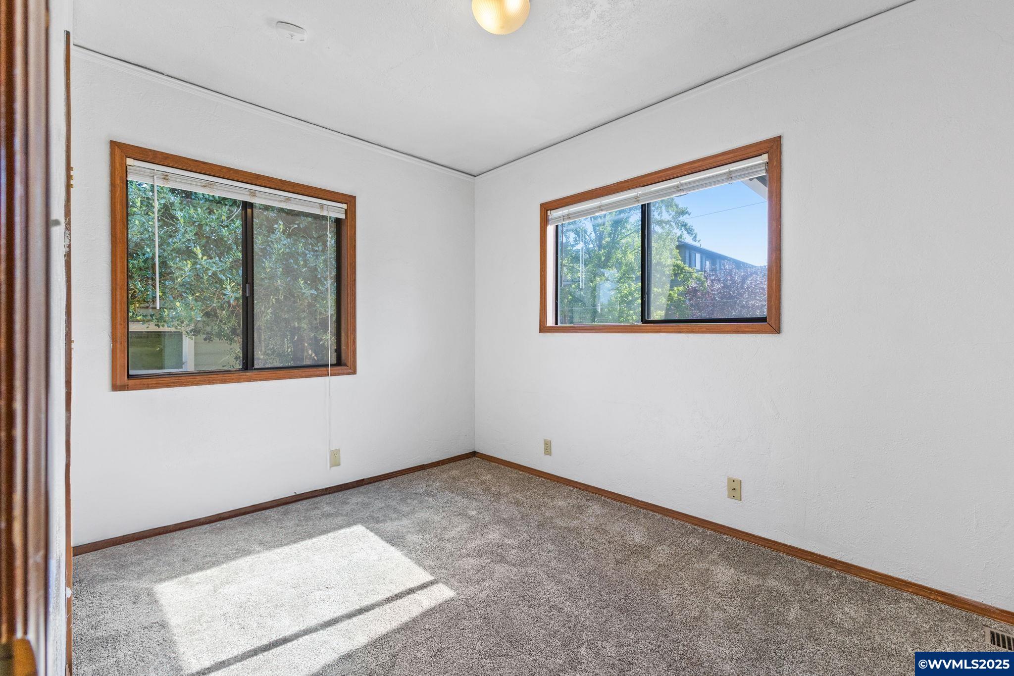 620 NW 19th St