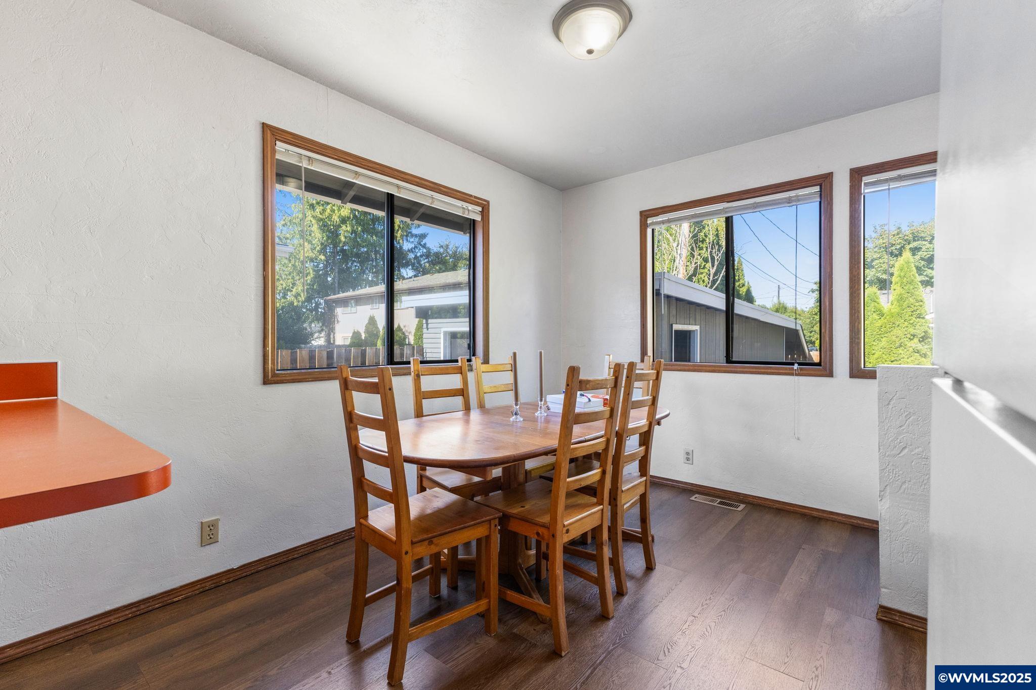 620 NW 19th St
