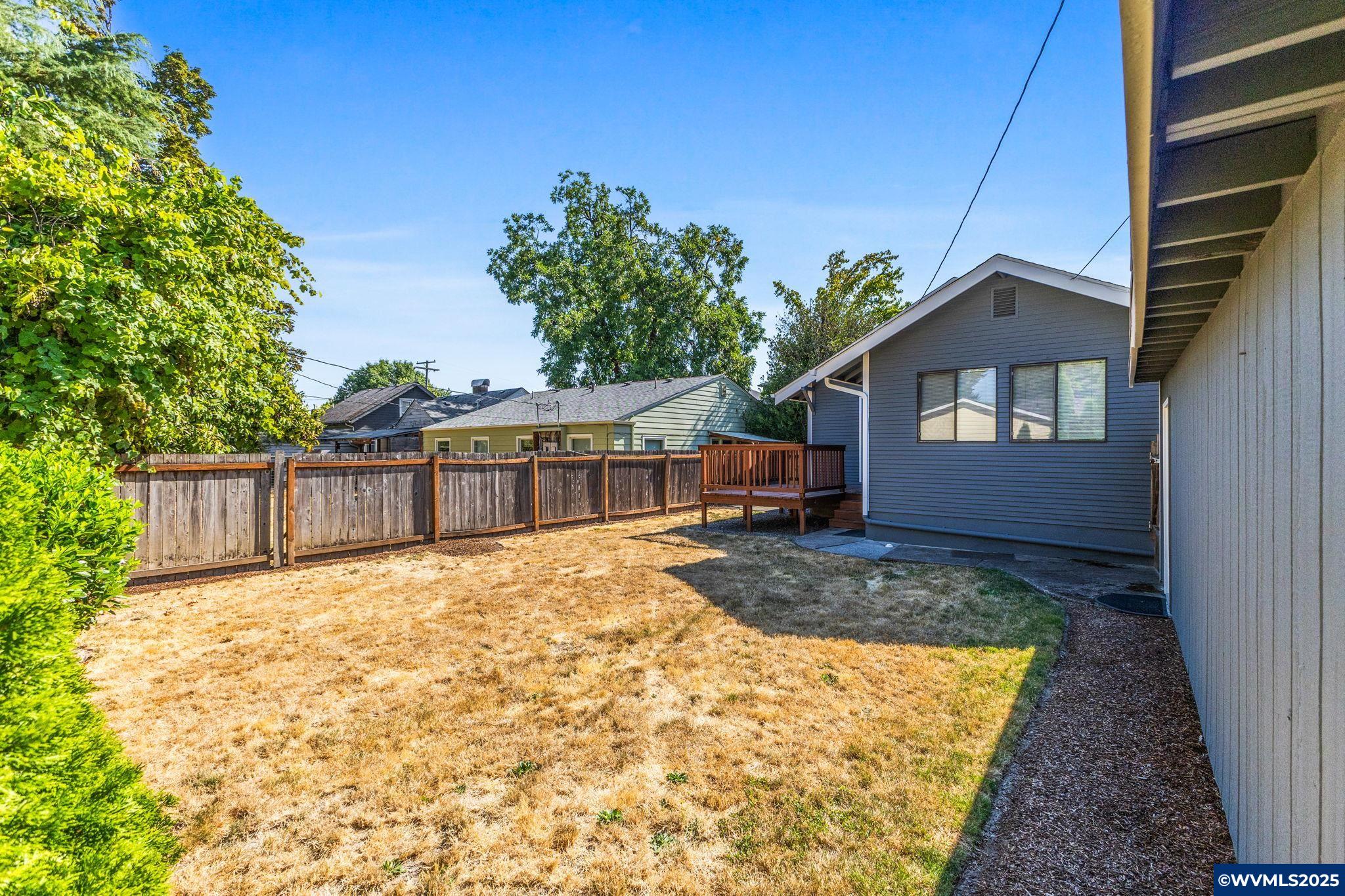 620 NW 19th St