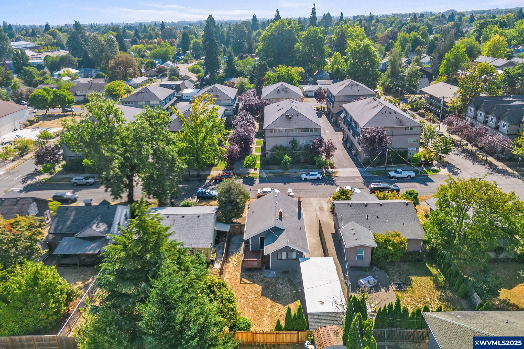 620 NW 19th St