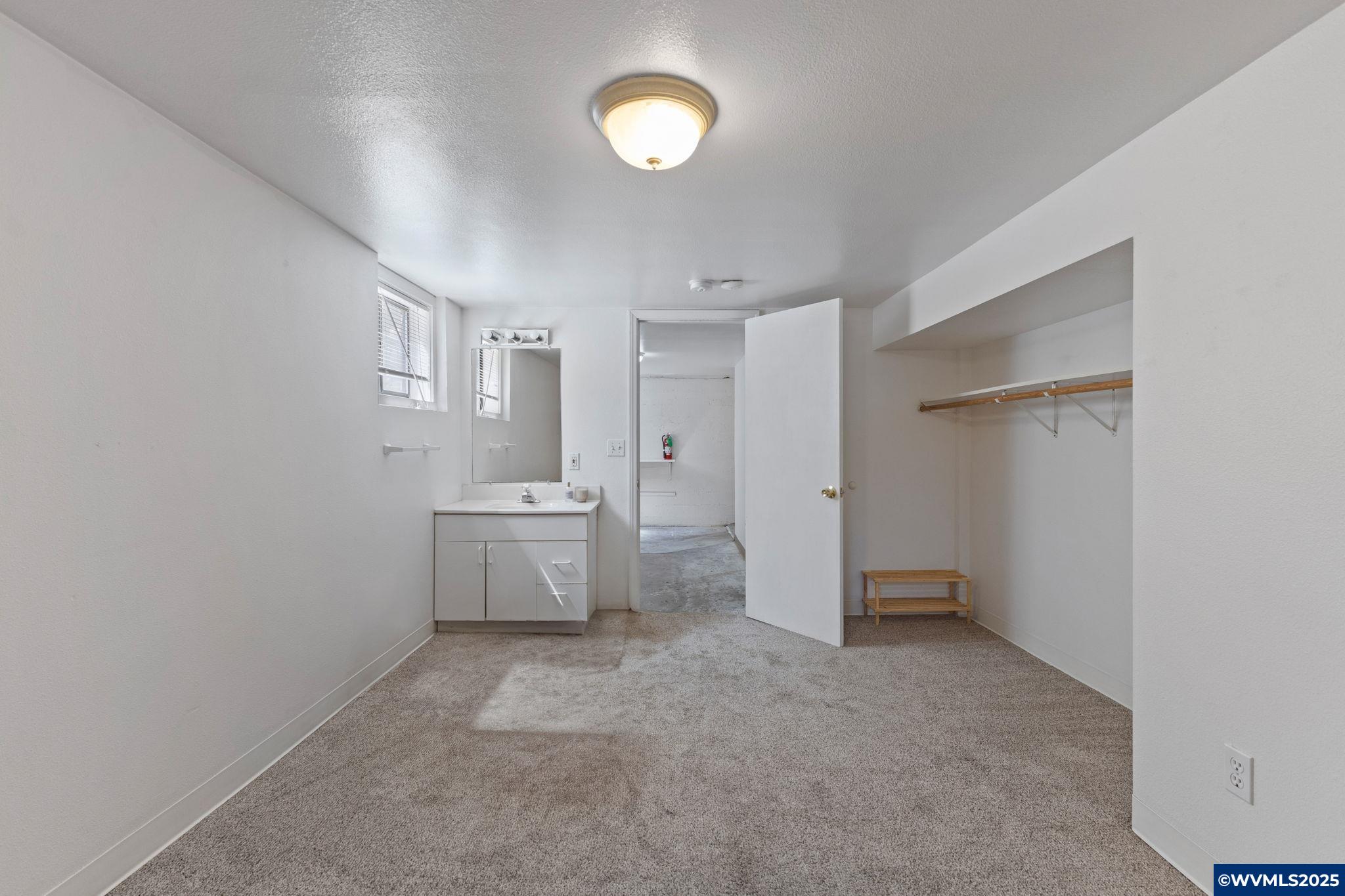 620 NW 19th St