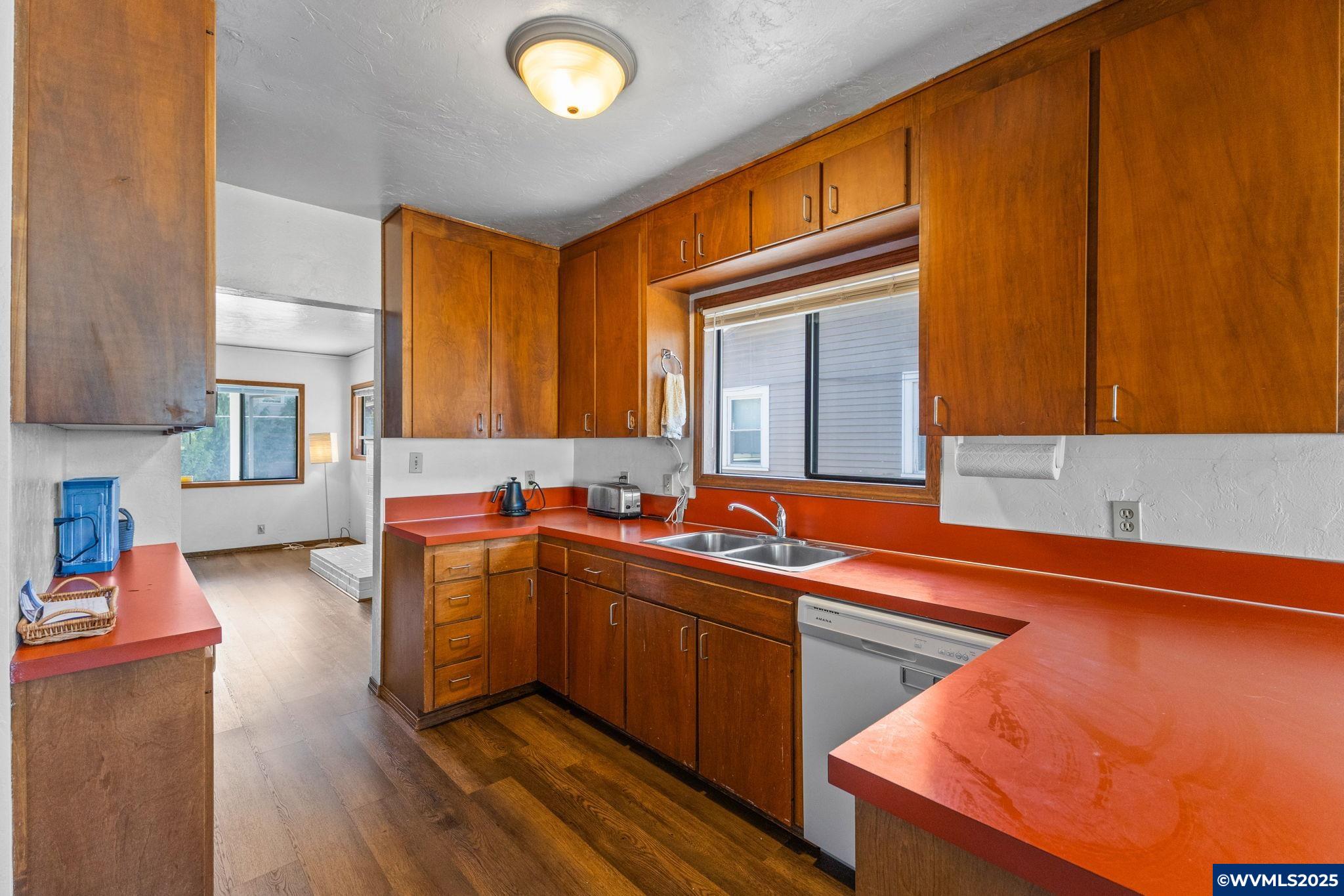 620 NW 19th St