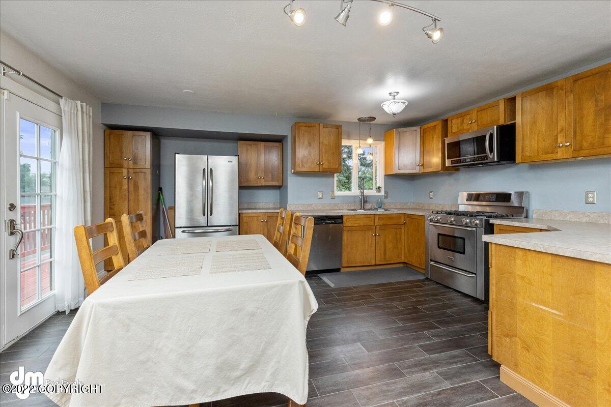 1805 Cindylee Lane
