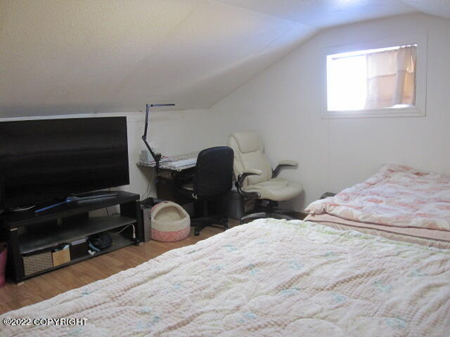 652 Ptarmigan Street