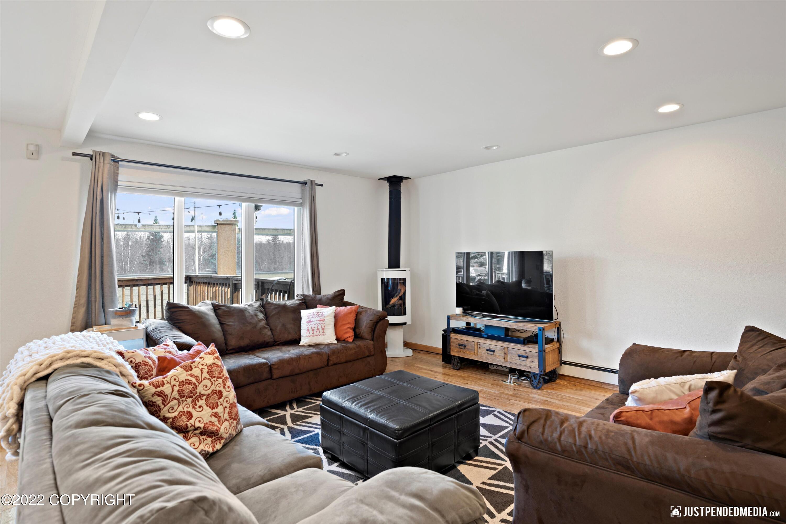 7823 Highlander Drive