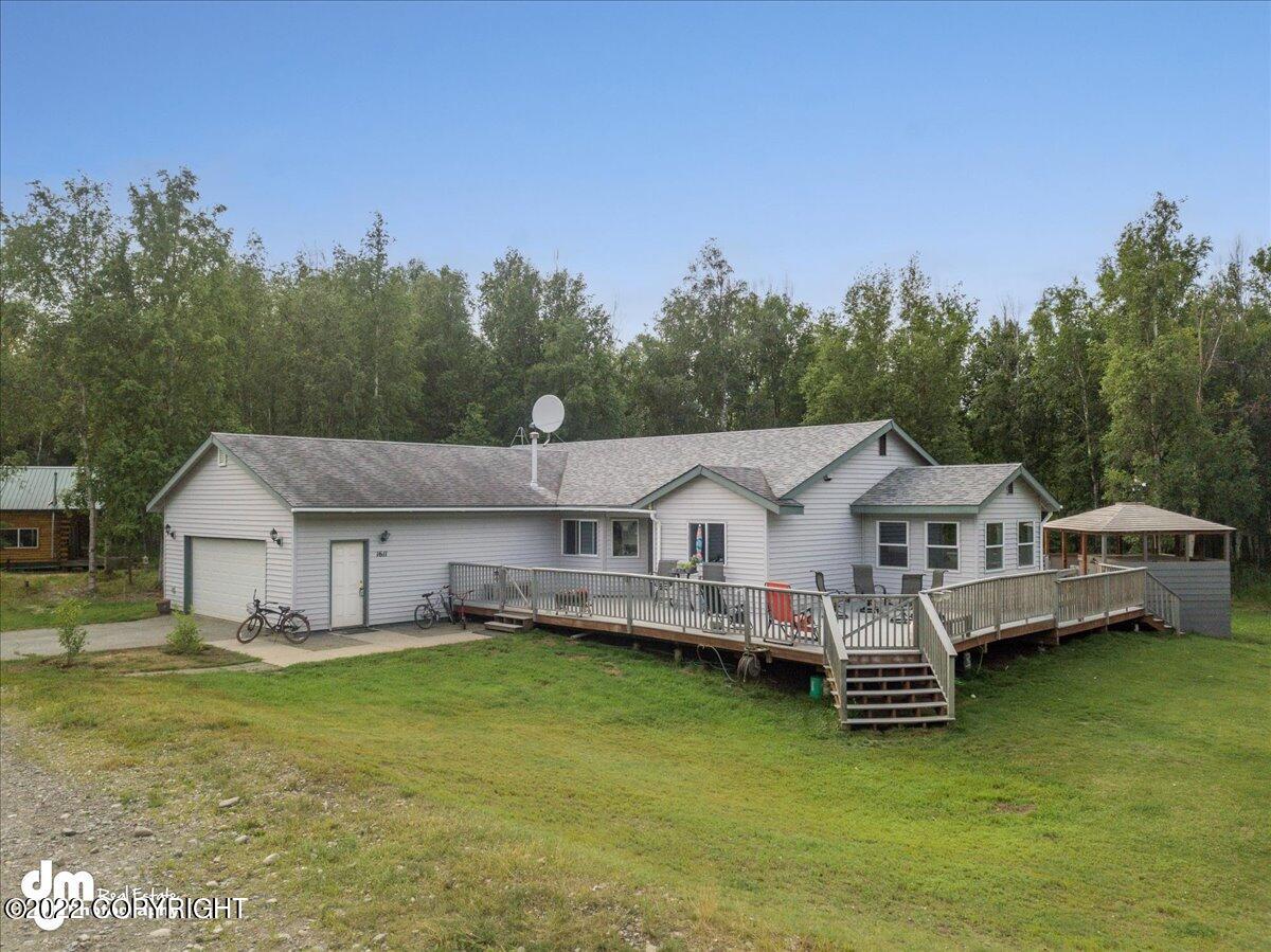 1611 W Clydesdale Drive