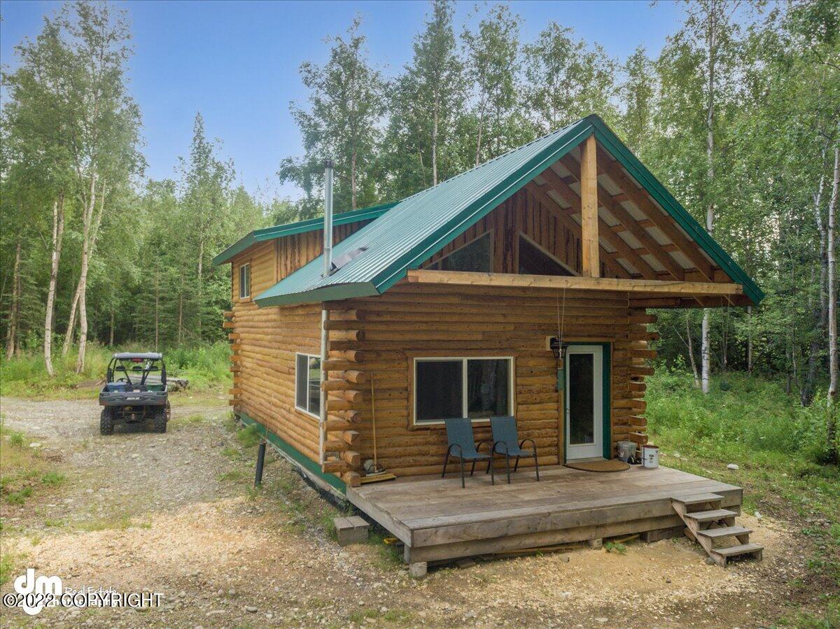 1611 W Clydesdale Drive