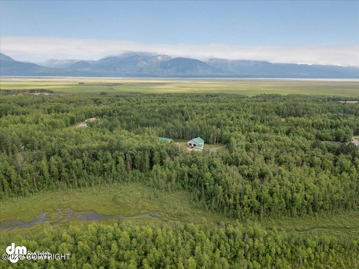 1611 W Clydesdale Drive