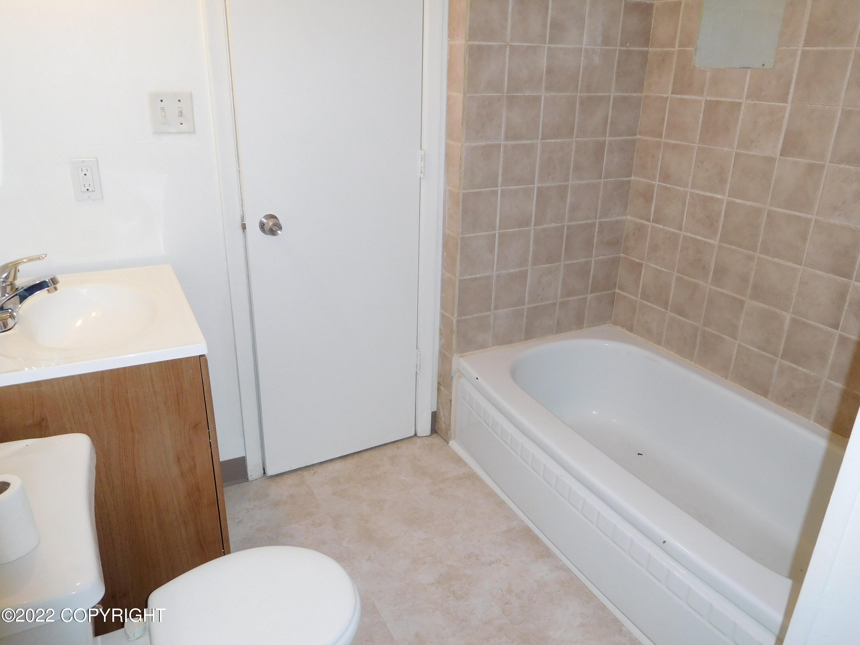 816 N Bunn Street Unit: #8