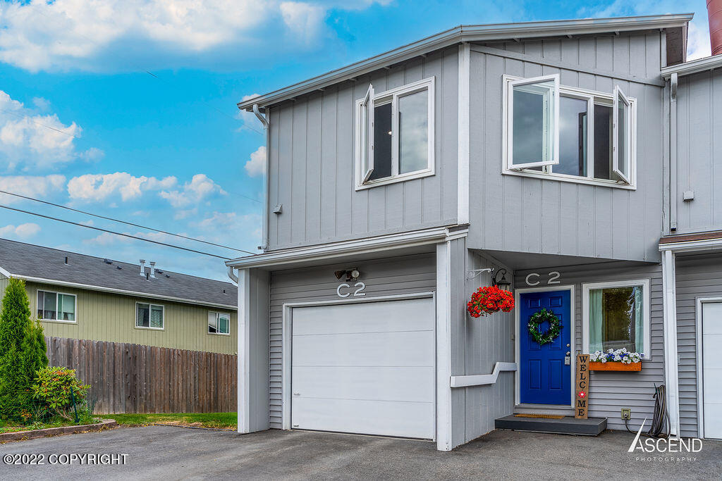 347 Dailey Avenue Unit: #2C