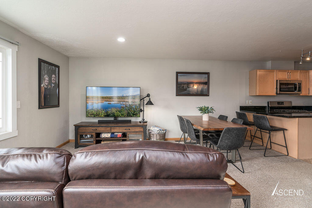 347 Dailey Avenue Unit: #2C