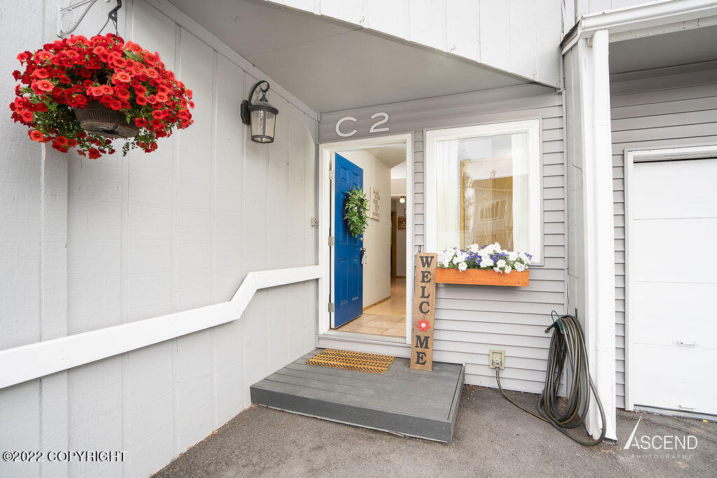 347 Dailey Avenue Unit: #2C