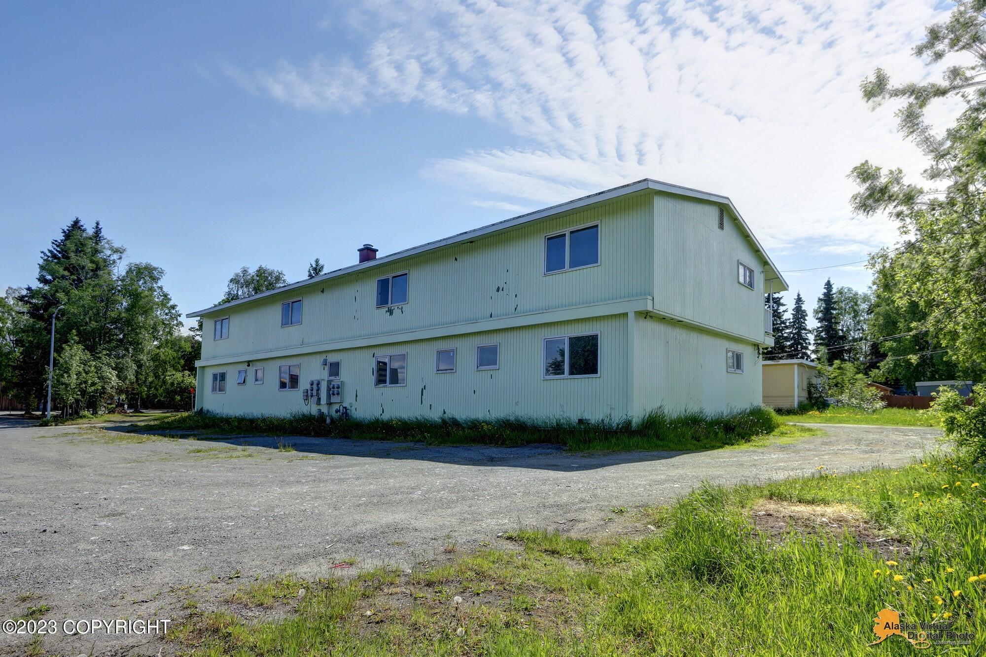 2906, 2908 Dawson Street