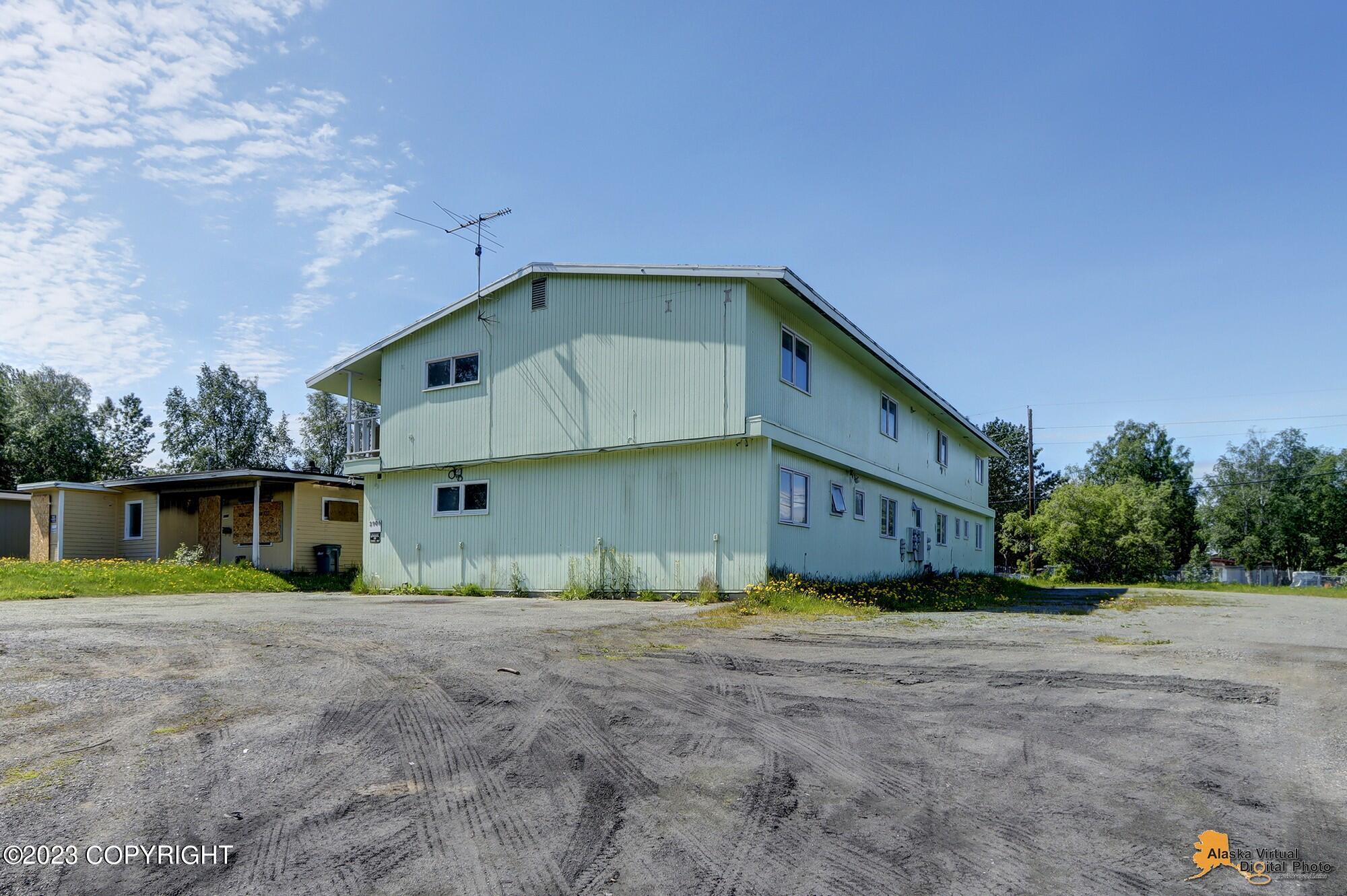 2906, 2908 Dawson Street