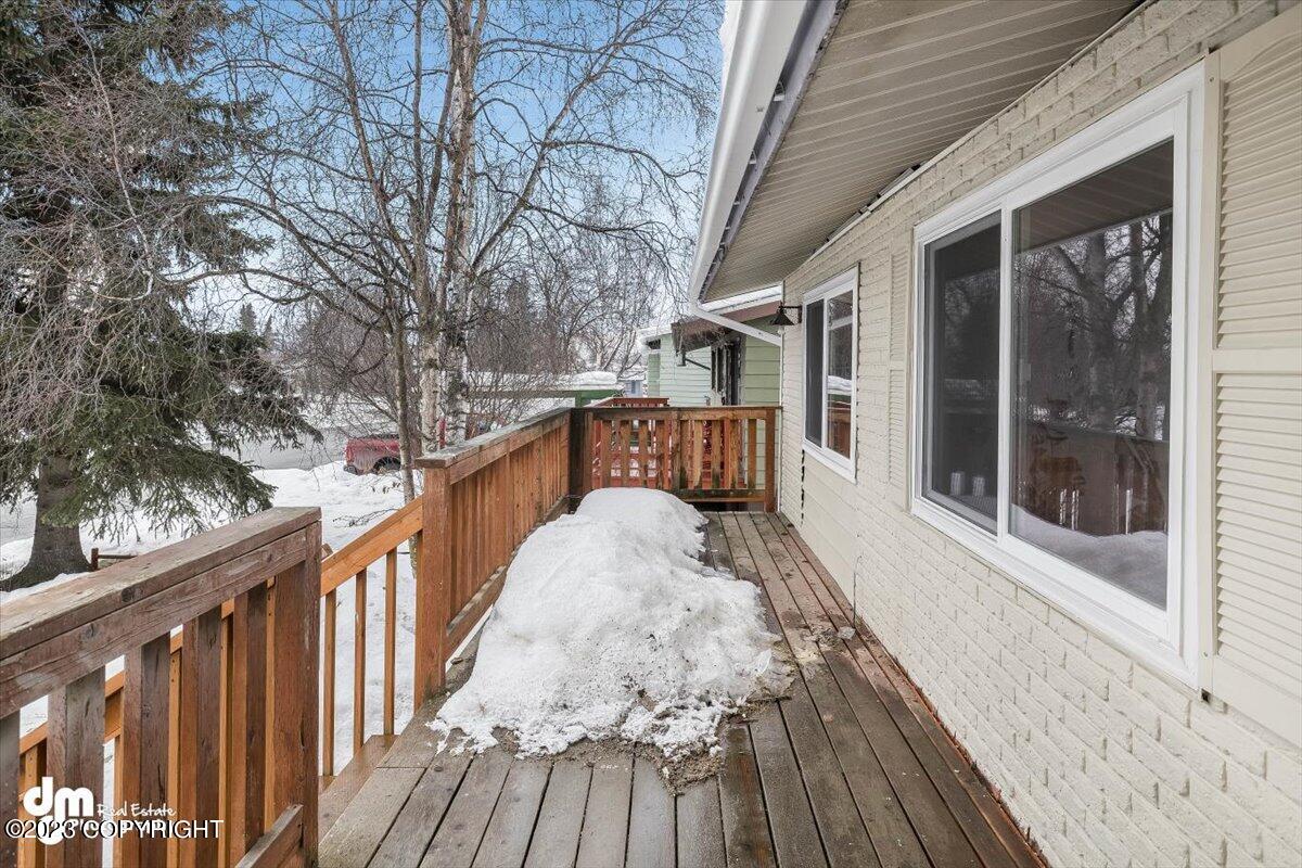 518 Flower Street