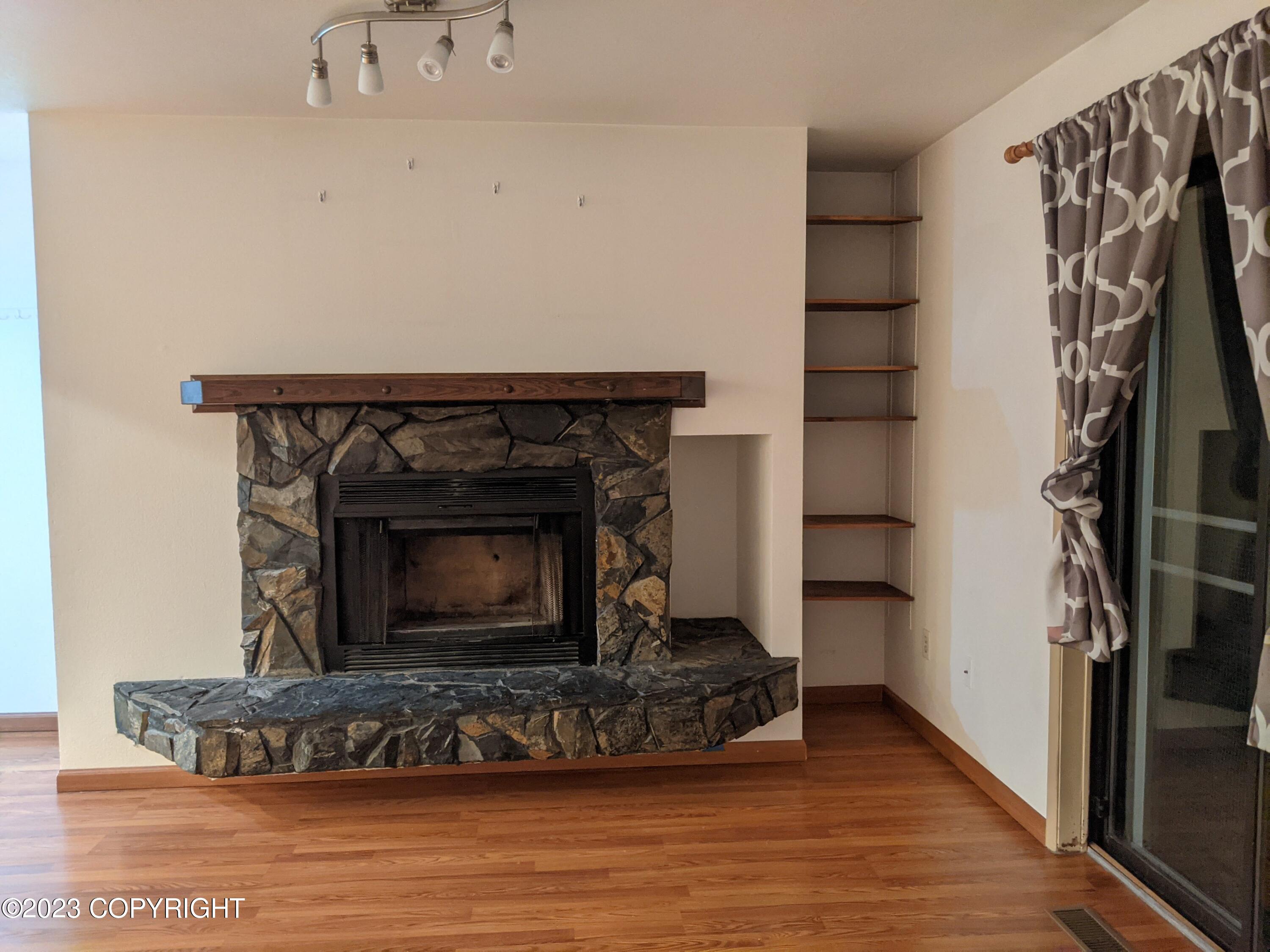 9123 Cranberry Way