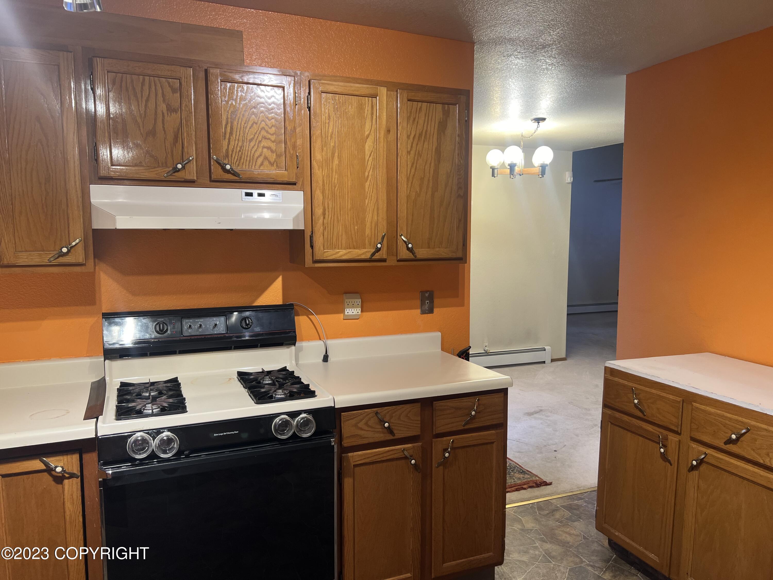 8760 Beachwood Circle