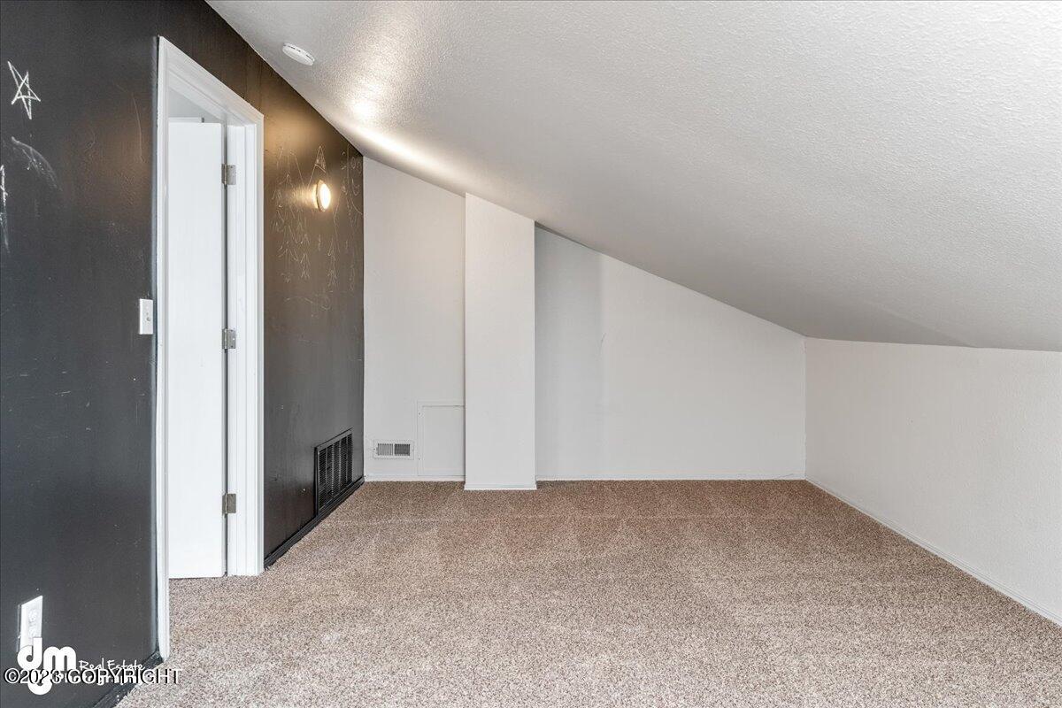 17450 Toakoana Drive