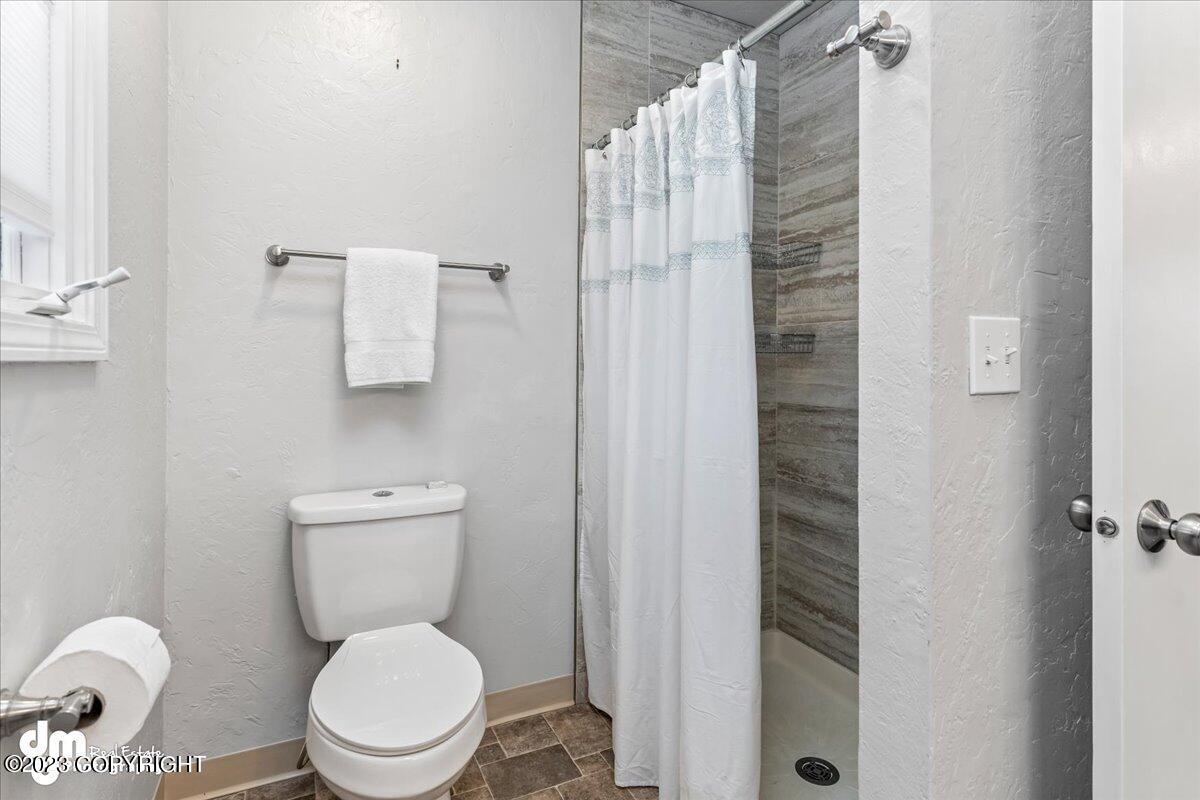 17450 Toakoana Drive