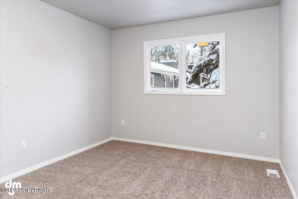 17450 Toakoana Drive