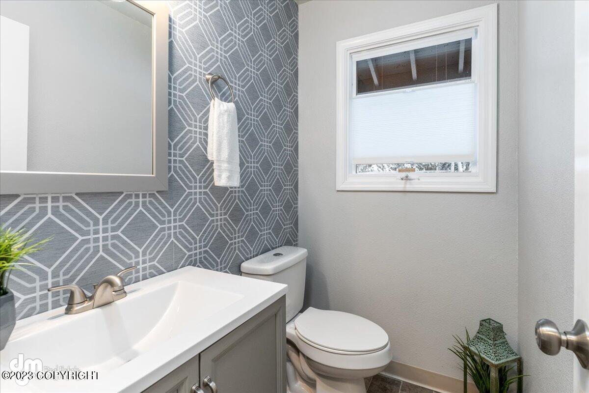 17450 Toakoana Drive