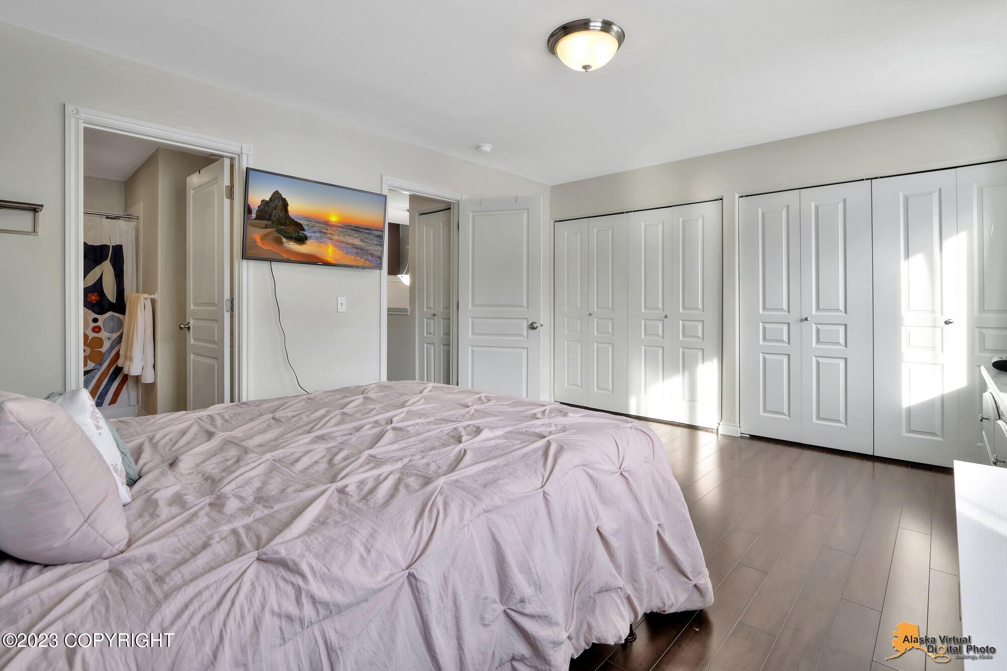 9329 Commons Place Unit: #28