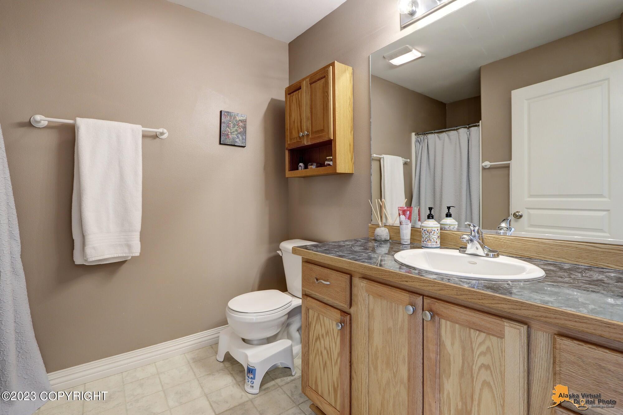 9329 Commons Place Unit: #28