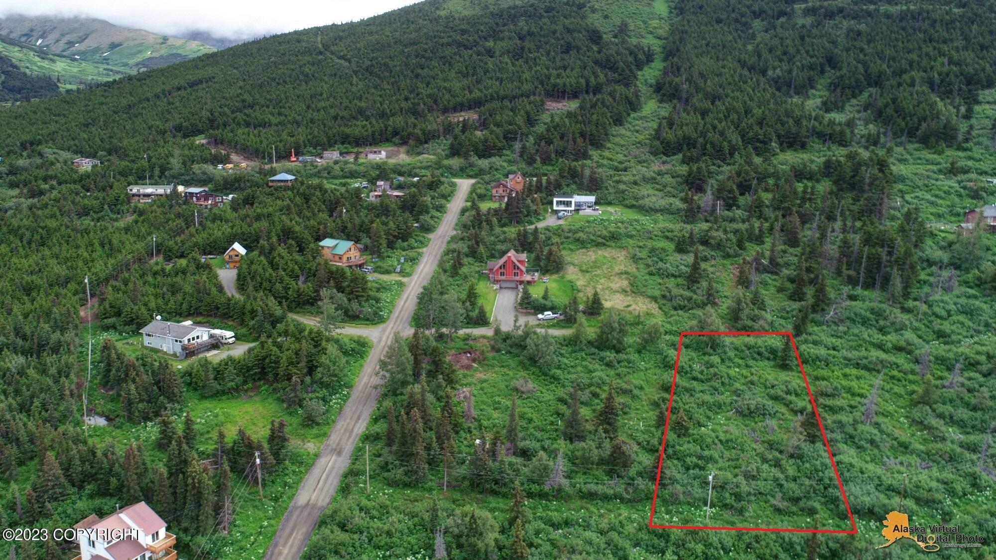 L17A B10H Harwood Circle